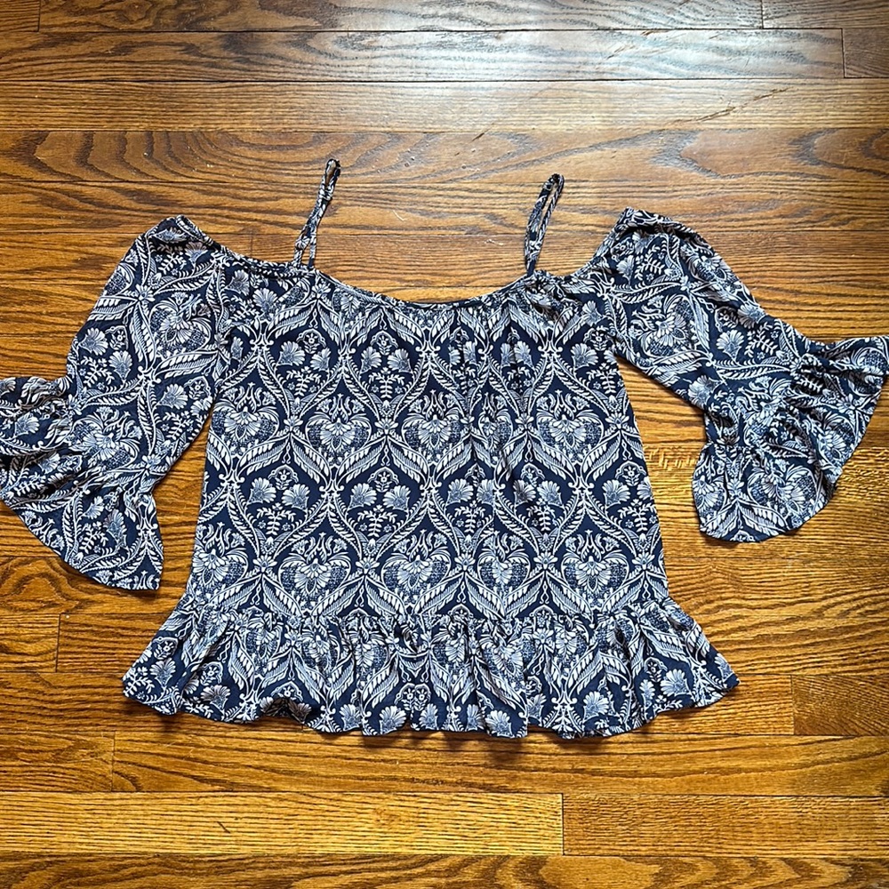 Forever 21 Cold Shoulder Blouse